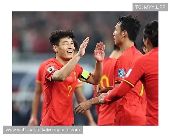 任意球绕过人墙后一脚抽射钻入上角夺人心魄